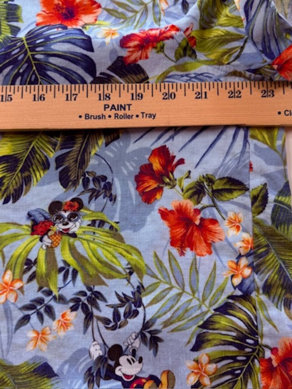 Tommy Bahama Disney Shirt Women's M Multicolor Mickey Hawaiian Floral Tropical - Picture 4 of 10